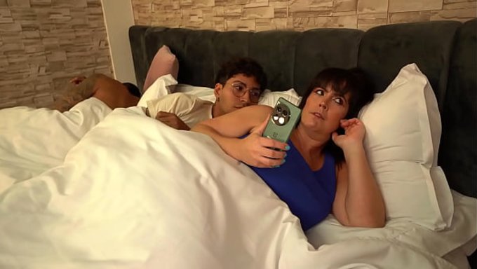 A Fat Colombian Mature Woman Shares Bed With Her Stepson