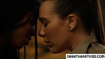 Lesbian Lo...