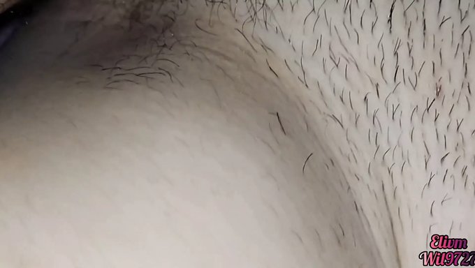 Big Pussy Latina Gets A Creampie Surprise