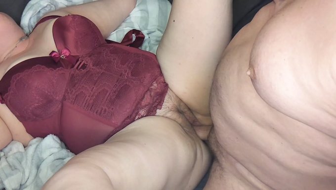 Fatter Women Gets A Good Fucking From A Man