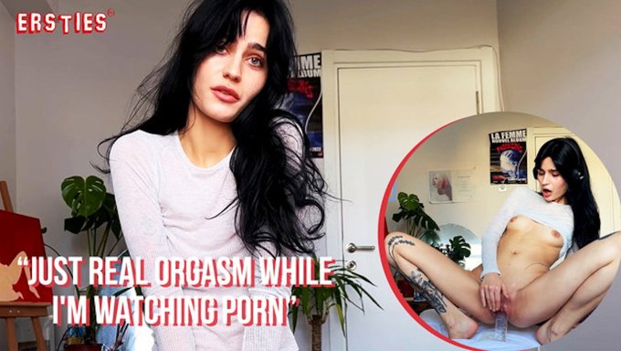 Newbie Girl Pleasures Herself With A Toy While Watching Porn