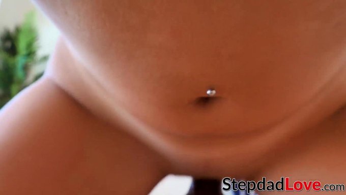Big Daddy'S Teen Daughter Chanel Grey Gets Lucky