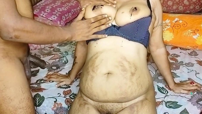 Husband Gets The Best Oral Sex On Camera