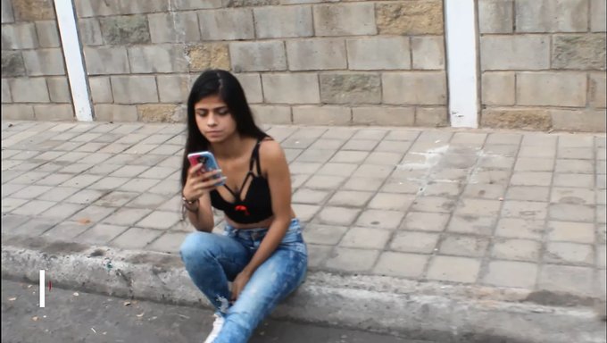 Spanish Teen (18+) Enjoys Oral Pleasure