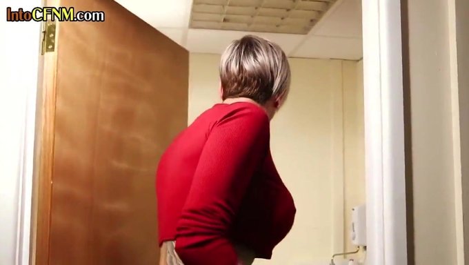 Goddess Milks Him Like A Pro