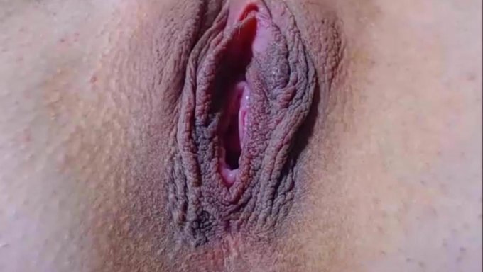 Getting Clitty With A Webcam