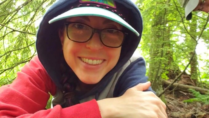 Sucking Dick And Riding From Behind In The Great Outdoors
